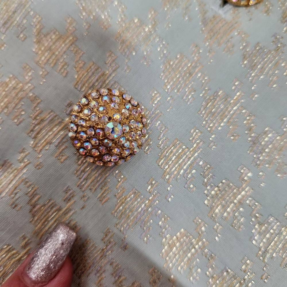 Albert Nipon Suit - image 3